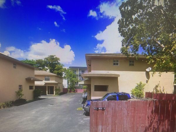 451 NE 136th Street, Unit Ii-209, North Miami, FL 33161