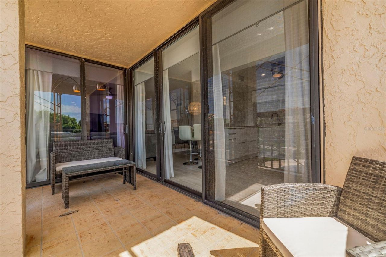 6145 Sun Boulevard, Unit 304, Saint Petersburg, FL 33715 Photo