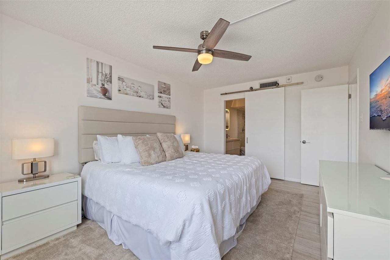 6145 Sun Boulevard, Unit 304, Saint Petersburg, FL 33715 Photo