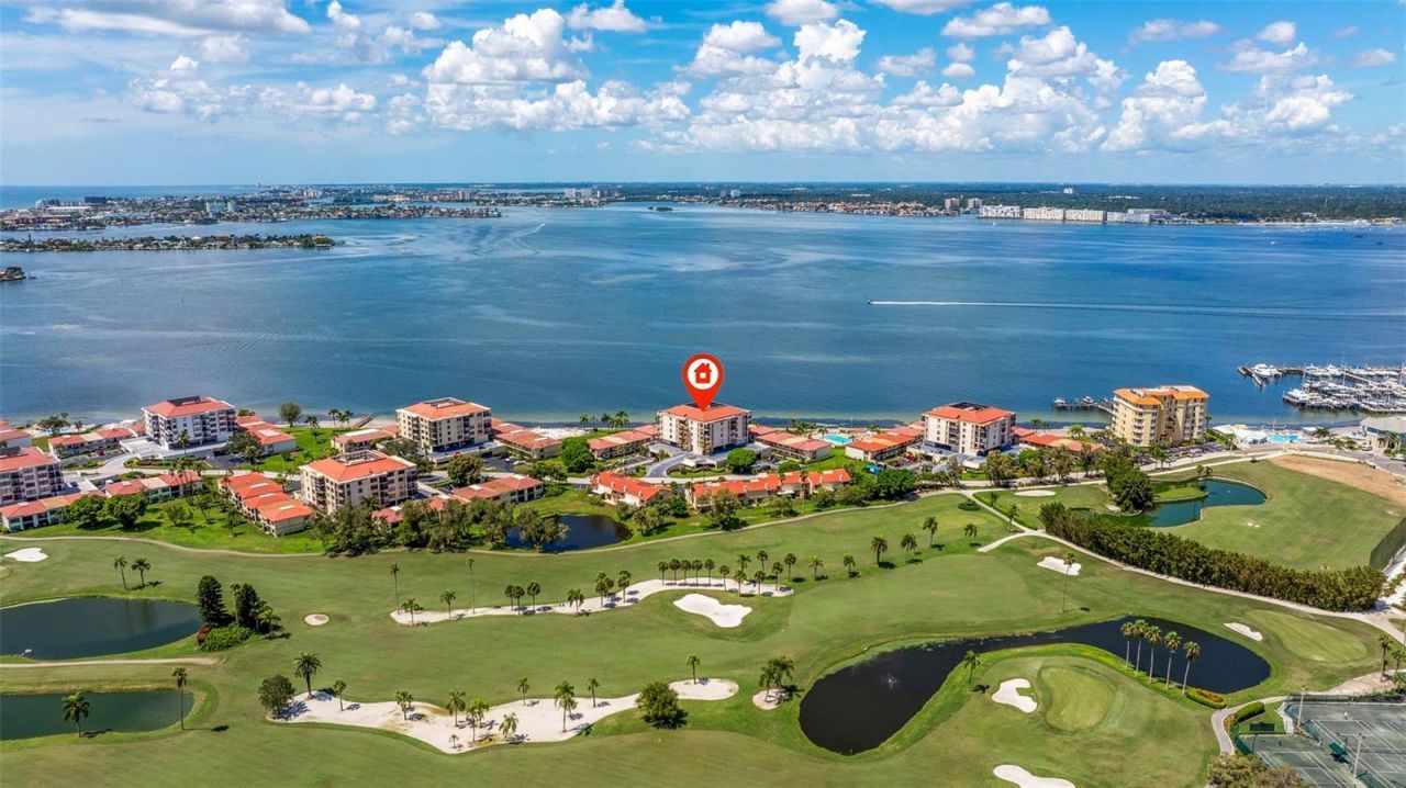 6145 Sun Boulevard, Unit 304, Saint Petersburg, FL 33715 Photo