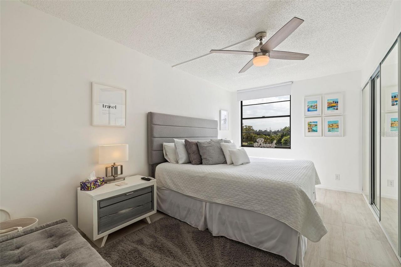 6145 Sun Boulevard, Unit 304, Saint Petersburg, FL 33715 Photo