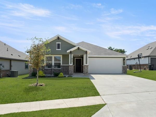 433 Rose, Cleburne, TX 76033