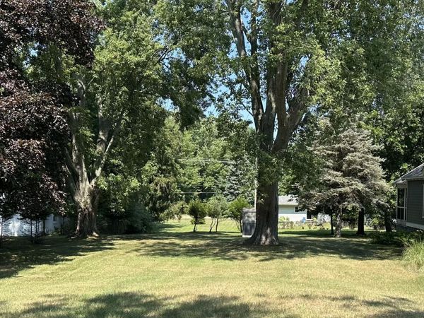 342 Fremont Street, Douglas, MI 49406