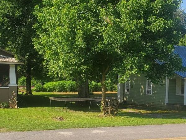 308 Tennessee St, Courtland, AL