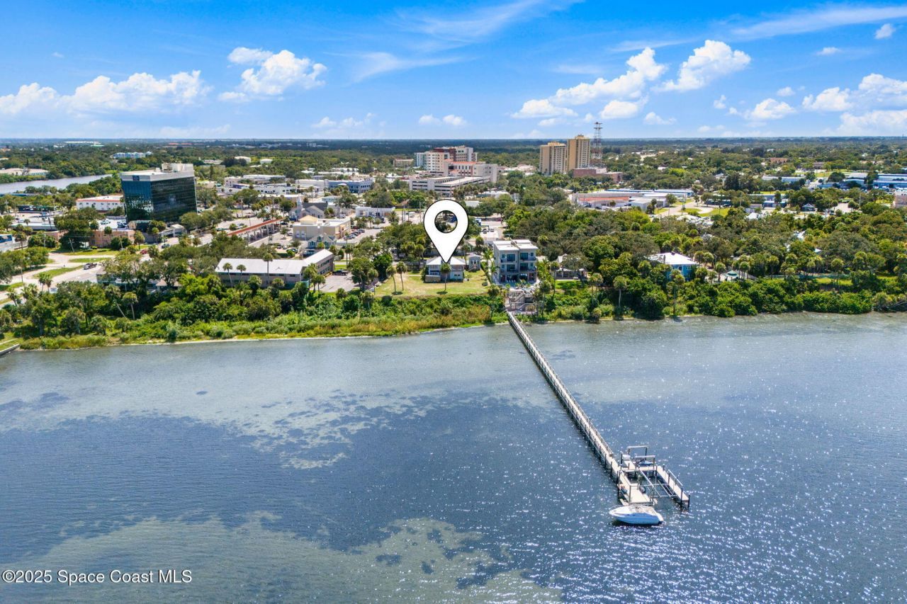 1811 Riverview Drive, Melbourne, FL 32901 Photo