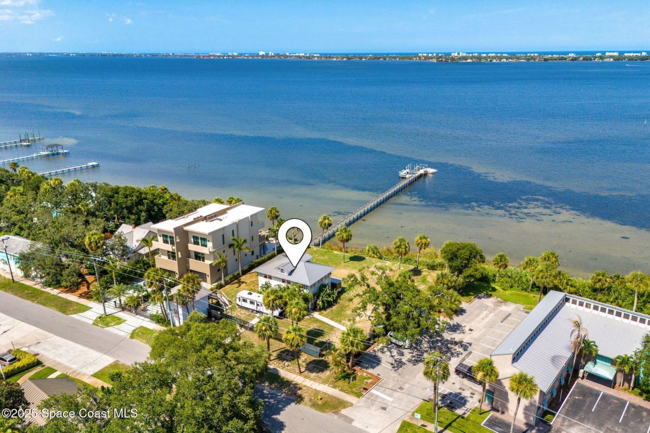 1811 Riverview Drive, Melbourne, FL 32901 Photo