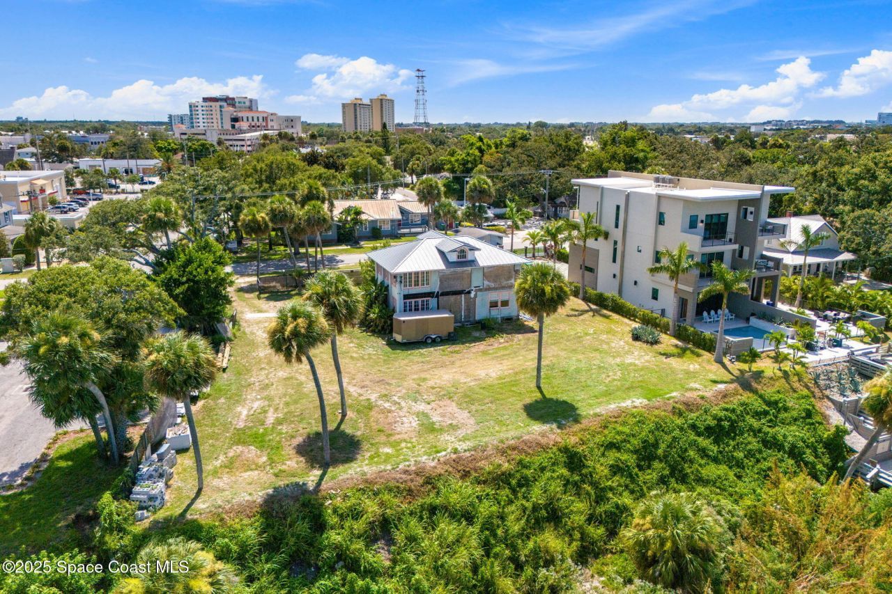 1811 Riverview Drive, Melbourne, FL 32901 Photo