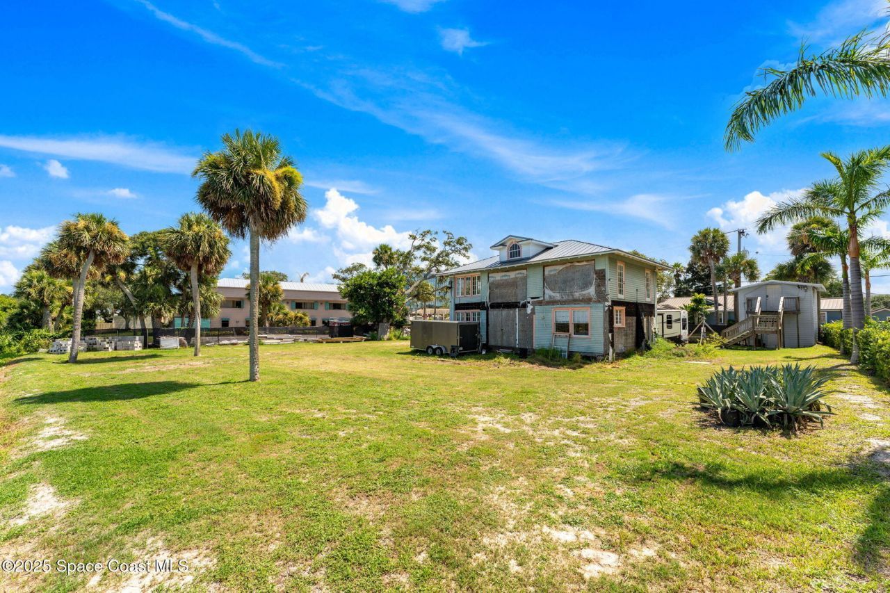 1811 Riverview Drive, Melbourne, FL 32901 Photo