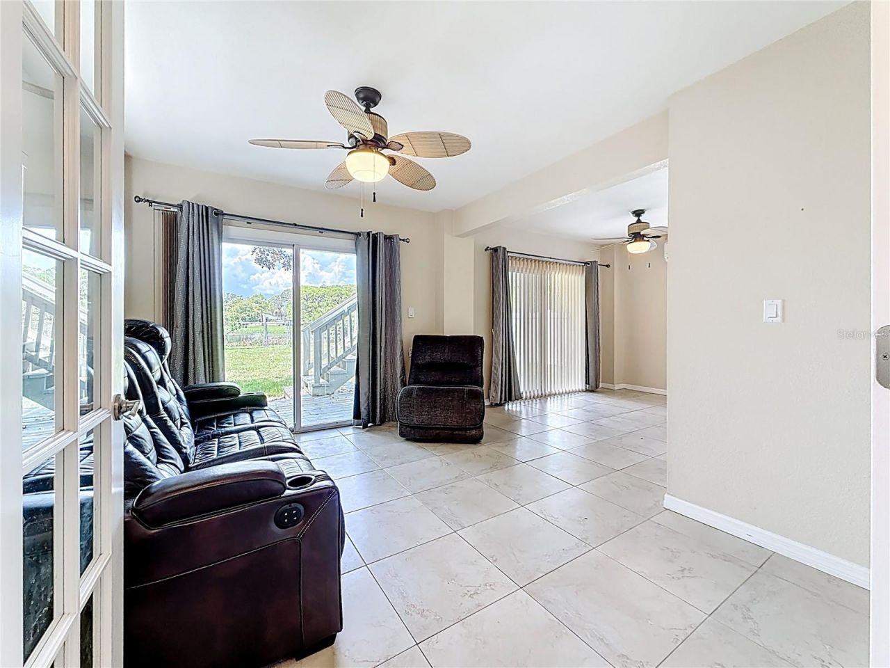 125 Mystic Lake Terrace N, Saint Petersburg, FL 33702 Photo