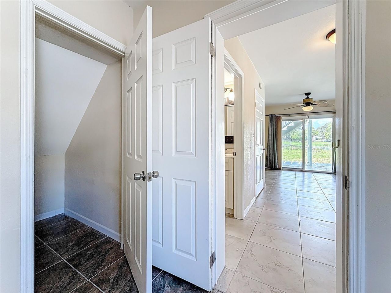 125 Mystic Lake Terrace N, Saint Petersburg, FL 33702 Photo