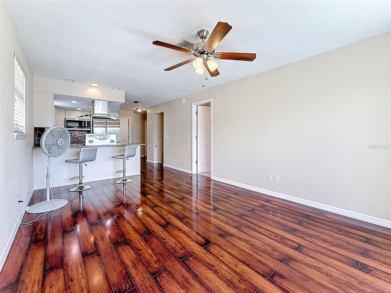 125 Mystic Lake Terrace N, Saint Petersburg, FL 33702 Photo