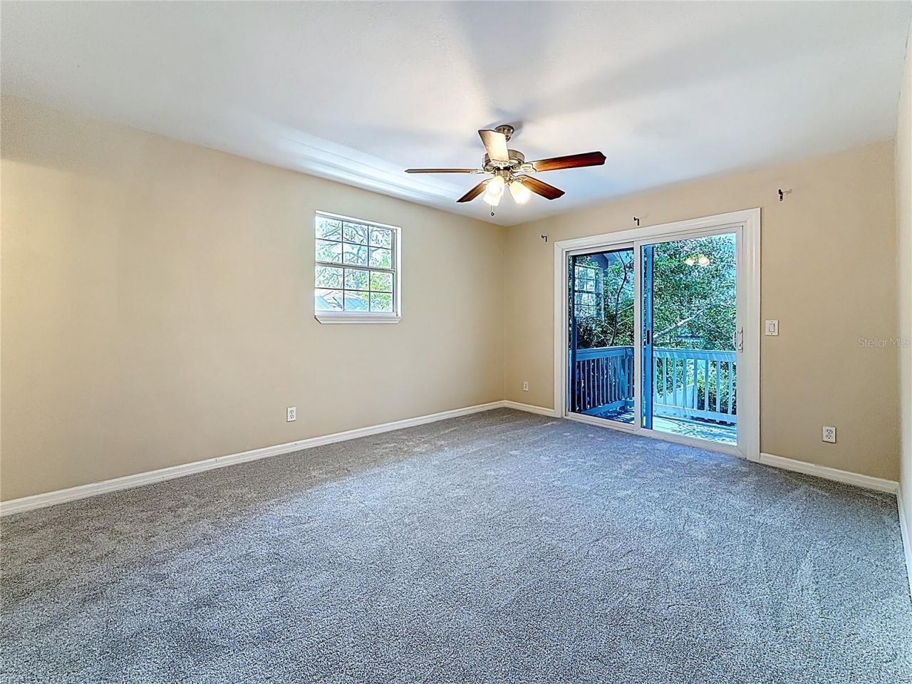 125 Mystic Lake Terrace N, Saint Petersburg, FL 33702 Photo