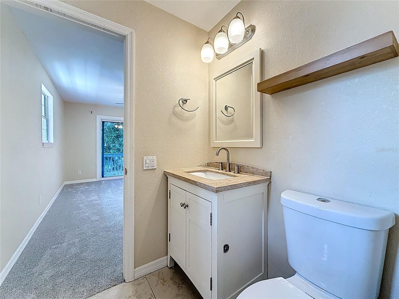 125 Mystic Lake Terrace N, Saint Petersburg, FL 33702 Photo