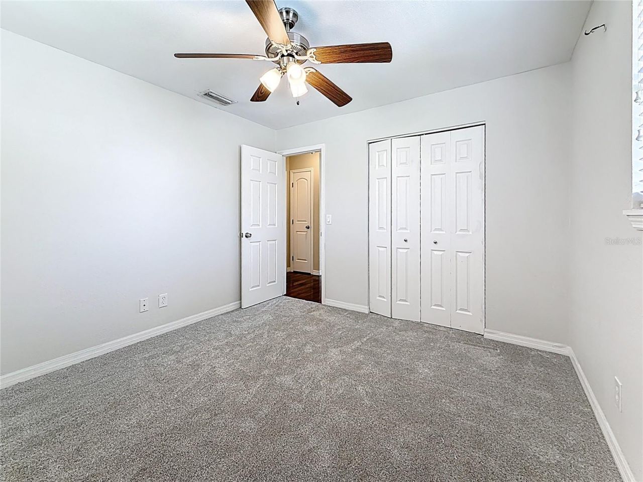 125 Mystic Lake Terrace N, Saint Petersburg, FL 33702 Photo