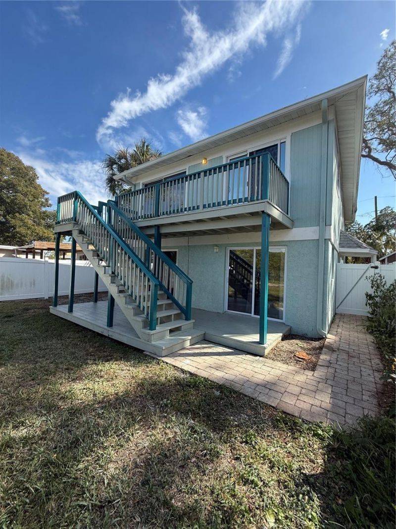 125 Mystic Lake Terrace N, Saint Petersburg, FL 33702 Photo