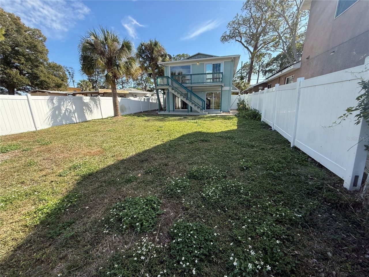 125 Mystic Lake Terrace N, Saint Petersburg, FL 33702 Photo