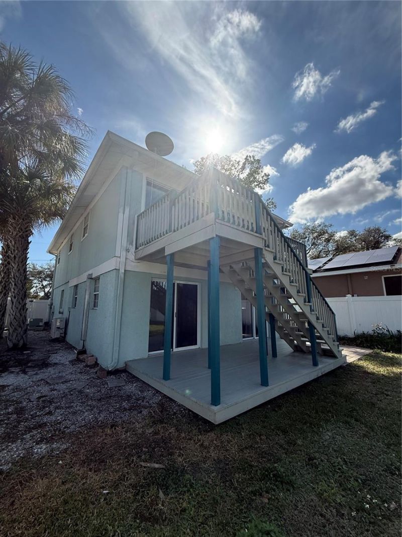 125 Mystic Lake Terrace N, Saint Petersburg, FL 33702 Photo