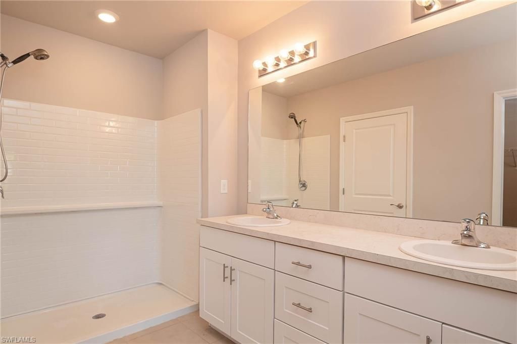 18517 Cronin Sand Ln, North Fort Myers, FL 33917 Photo