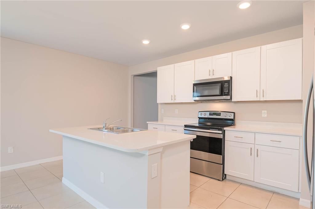 18517 Cronin Sand Ln, North Fort Myers, FL 33917 Photo