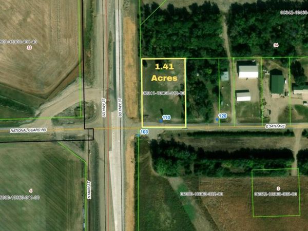 110 E 54th Ave, Mitchell, SD 57301