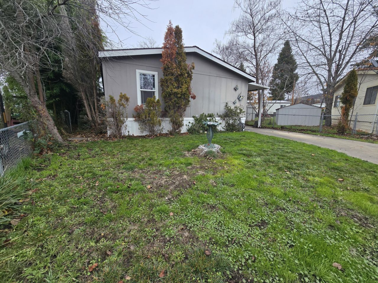 522 Meadow Lane, Eagle Point, OR 97524 Main Photo