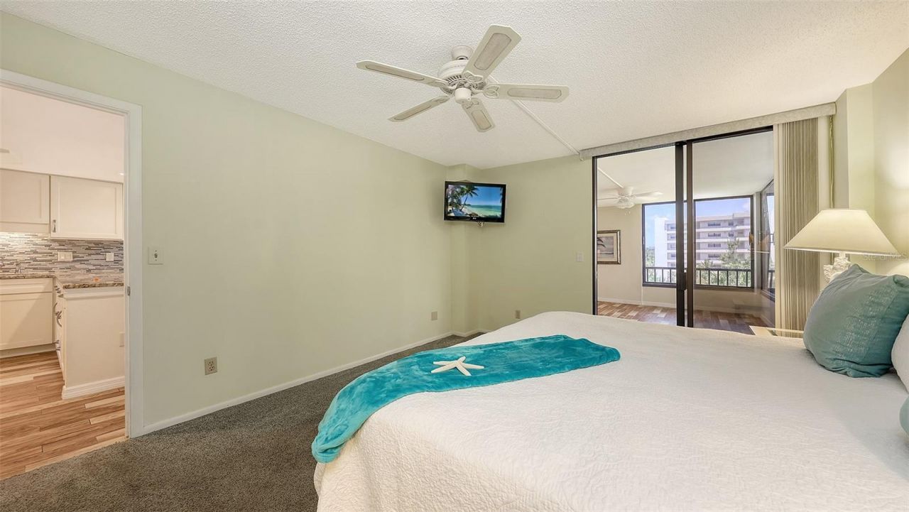 8779 Midnight Pass Road, Unit 401H, Sarasota, FL 34242 Photo