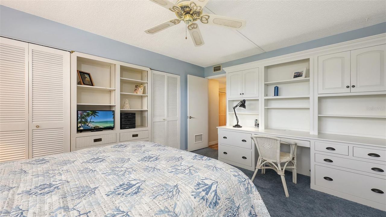 8779 Midnight Pass Road, Unit 401H, Sarasota, FL 34242 Photo