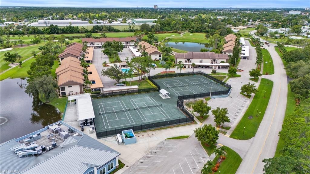 5905 Trailwinds Dr, Unit 816, Fort Myers, FL 33907 Photo