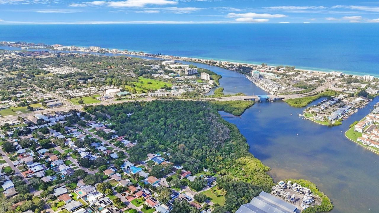 145th Lane, Largo, FL 33774 Photo