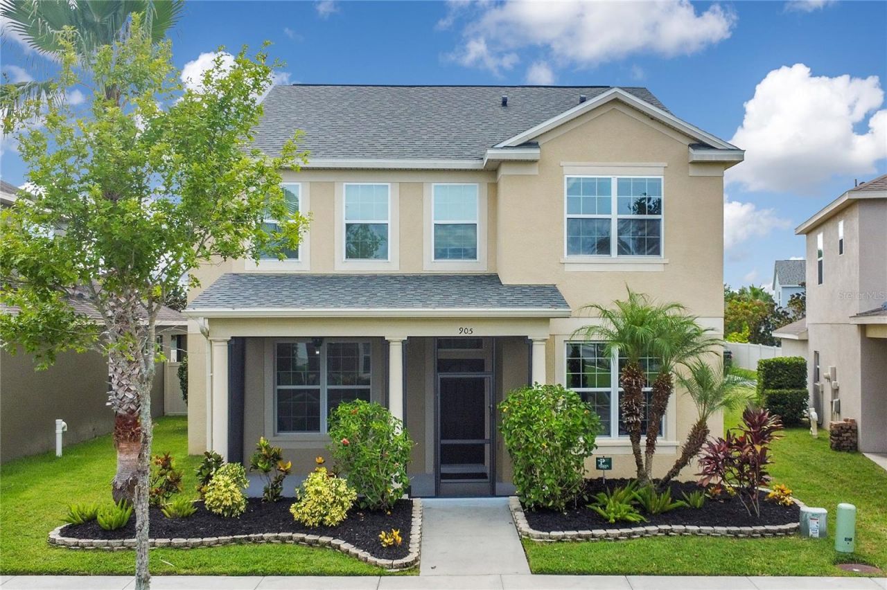 905 Egrets Landing Way, Groveland, FL 34736 Main Photo