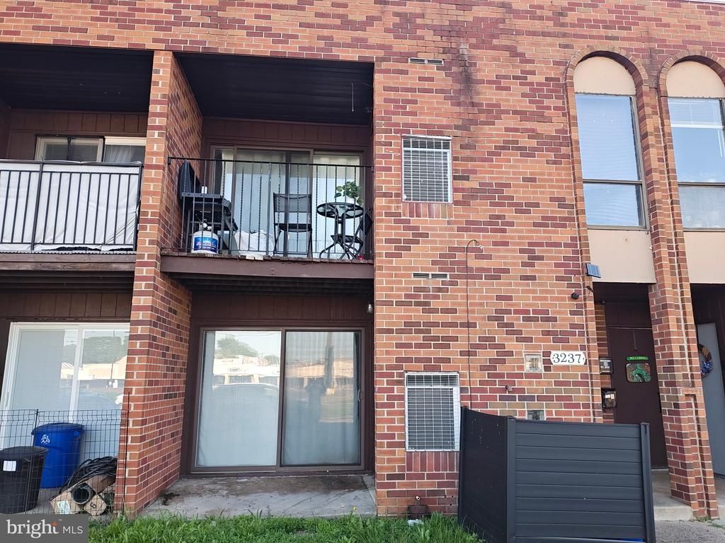 3237 Red Lion Road, Philadelphia, PA 19114 Main Photo