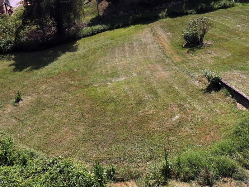 2354 Chestnut Street, Steubenville, OH 43952 Photo 6