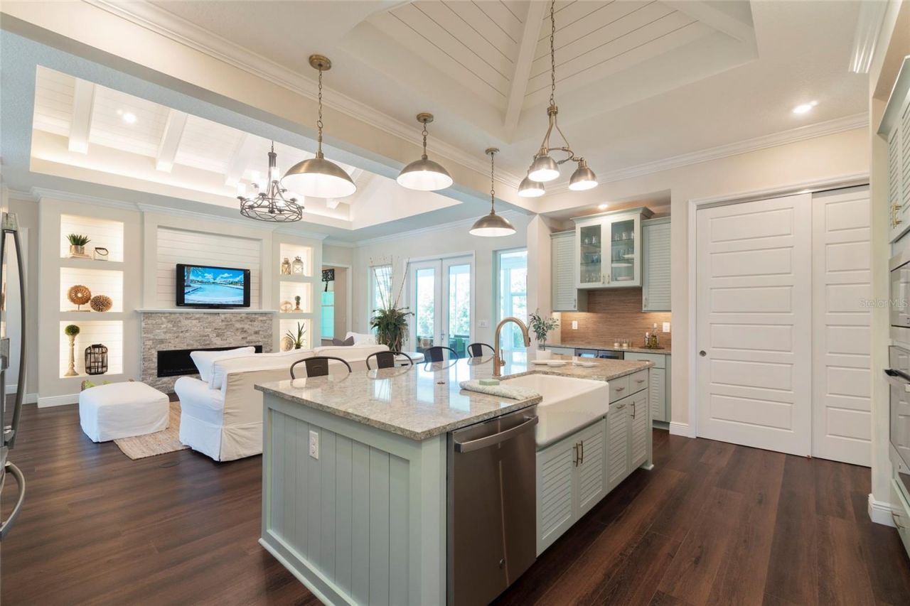 1202 Fiesta Key Circle, Lady Lake, FL 32159 Photo