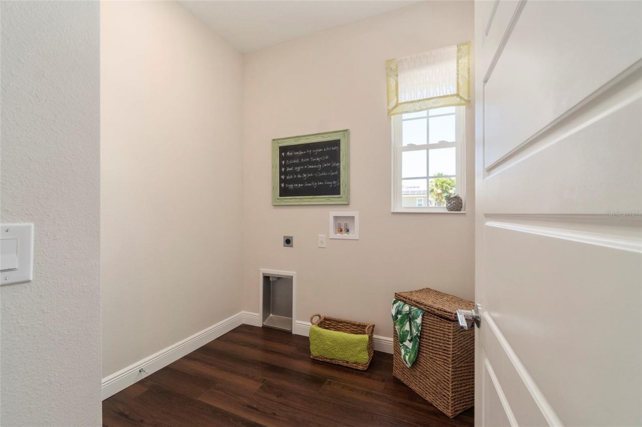 1202 Fiesta Key Circle, Lady Lake, FL 32159 Photo