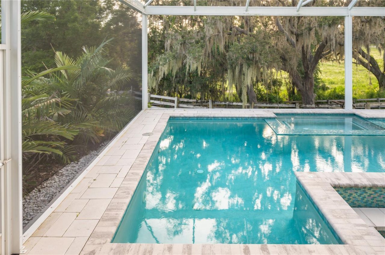 1202 Fiesta Key Circle, Lady Lake, FL 32159 Photo