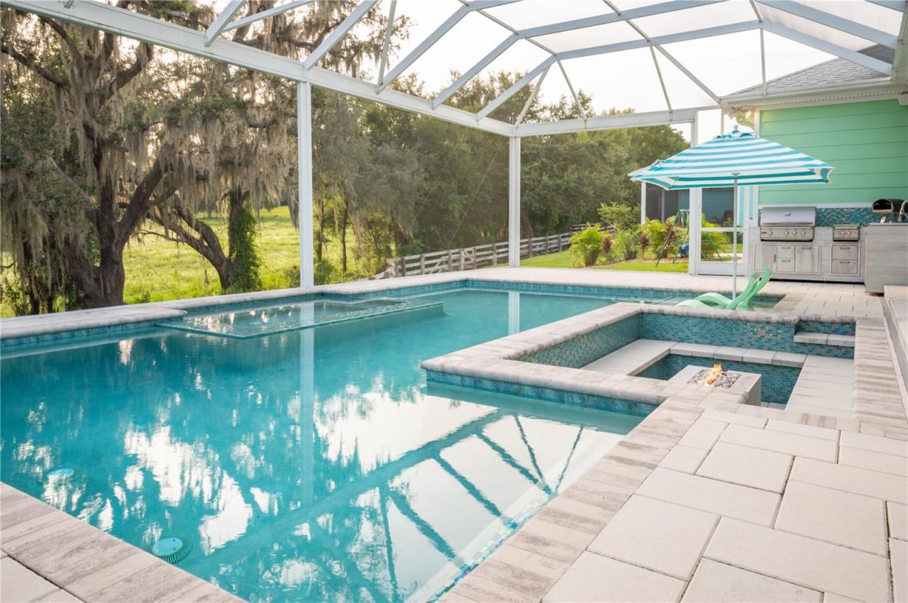 1202 Fiesta Key Circle, Lady Lake, FL 32159 Photo