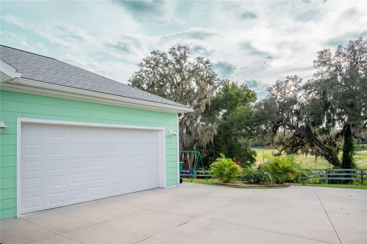 1202 Fiesta Key Circle, Lady Lake, FL 32159 Photo