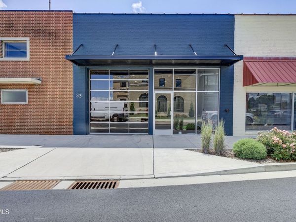 331 West Walnut Street, Johnson City, TN 37604