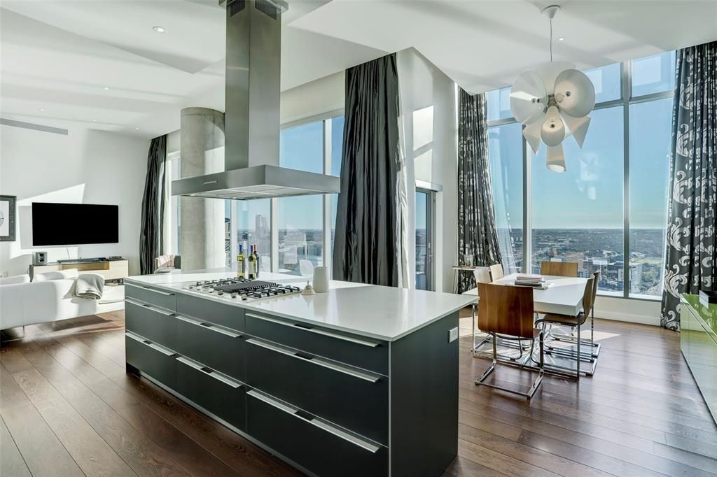 210 Lavaca St, Unit 3401, Austin, TX 78701 Main Photo