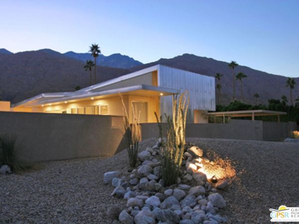 1947 S Joshua Tree Place, Palm Springs, CA 92264