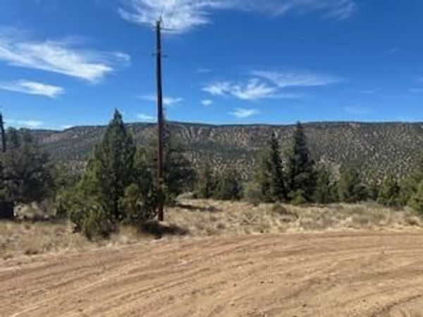 SE Renegade Loop, Unit Lot 17 & 1, Prineville, OR 97754