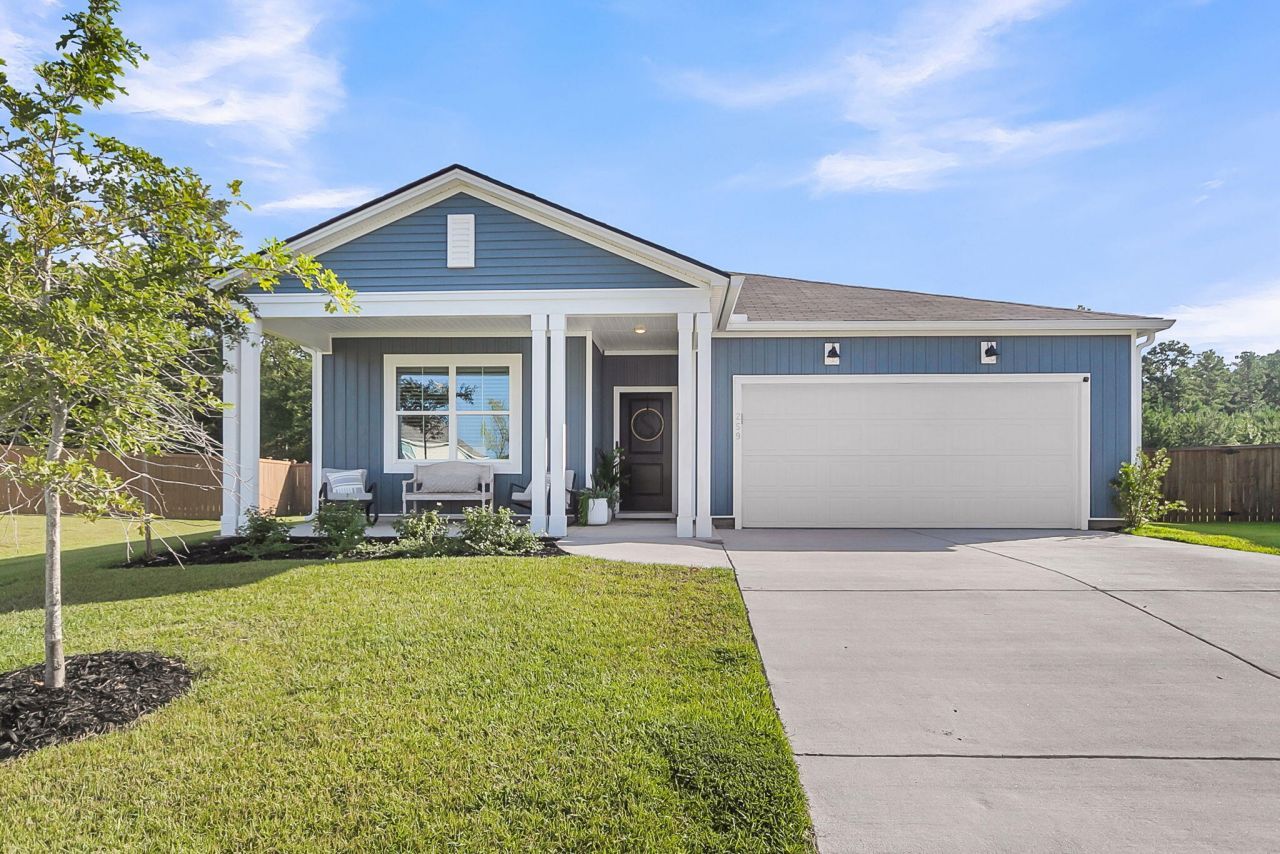 259 W Bradford Pointe Drive Photo 1