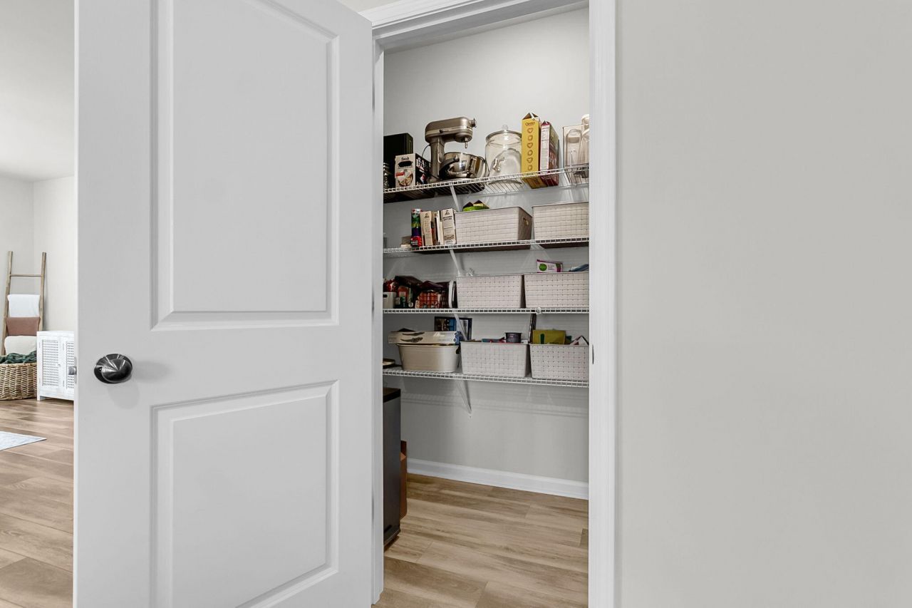 259 W Bradford Pointe Drive Photo 24