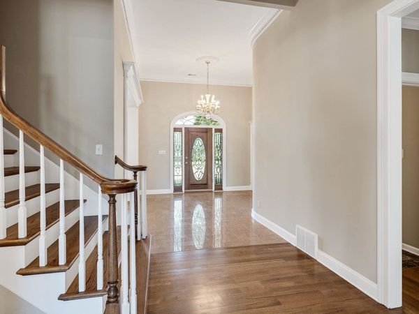 609 RIDGE PEAKS DR, Collierville, TN 38017