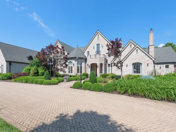 1700 Littler Drive, Chesterton, IN 46304