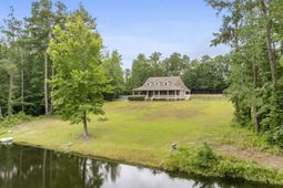 470 Langford Road photo 4