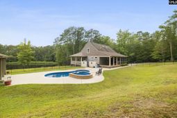 470 Langford Road photo 4