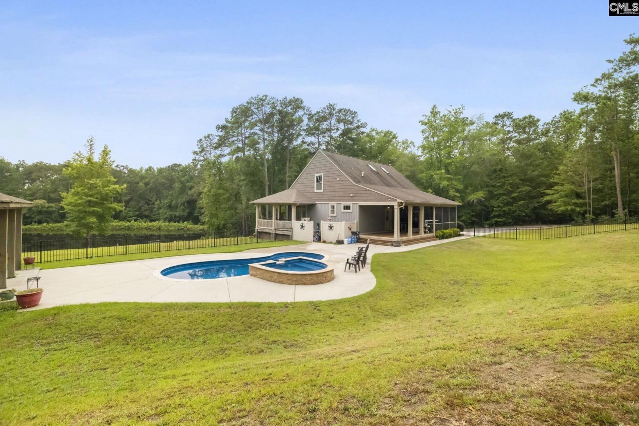 470 Langford Road Photo 42