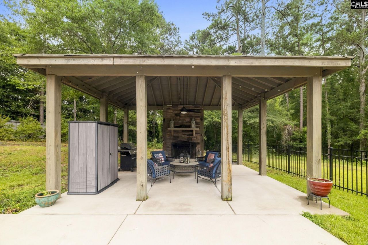 470 Langford Road Photo 42