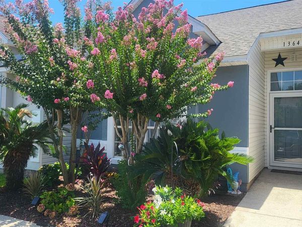 1364 Redwood Ln, Gulf Breeze, FL 32563